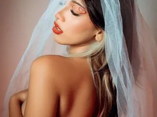 estefanymoon – webcam model profile photo Image 2