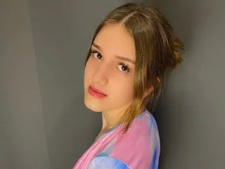 AlinaBabyGirl's Thumb Image