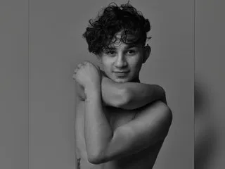 allenmarks – webcam model profile photo