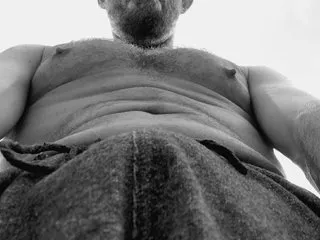 MadisonWild – webcam model profile photo Image 2