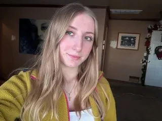 Amandiie's Thumb Image