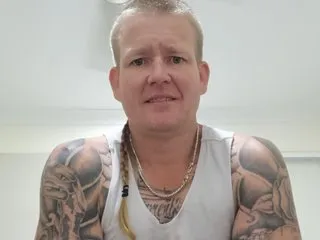 BennyinBrissy69's Thumb Image