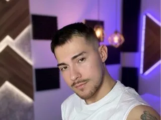 SharaBell – webcam model profile photo Image 2