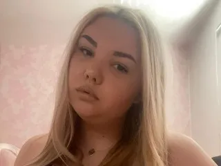 ChloeCavanixx's Thumb Image