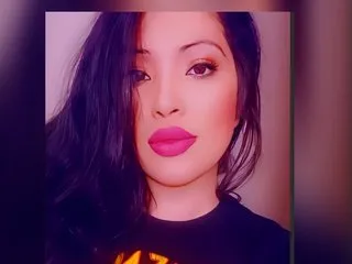 CrystalW – webcam model profile photo Image 2