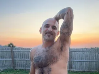 SamuParker – webcam model profile photo Image 4