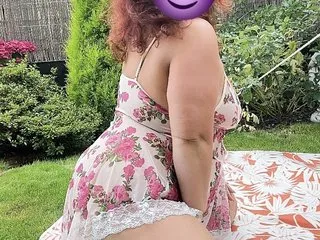 CurvyIsabella90's Thumb Image