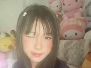 cuteshycat's Thumb Image