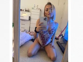 MadisonWilde – webcam model profile photo Image 2