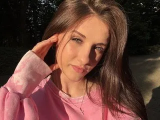 Daminice's Thumb Image