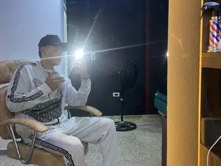 hadsomesexylatino's Thumb Image