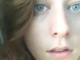 HolliLovely's Thumb Image