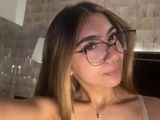Mysticmingle69 – webcam model profile photo Image 3