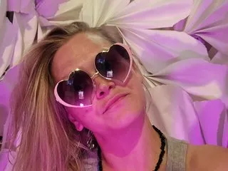 HoneyWolfxoxo – webcam model profile photo
