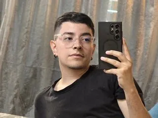 JhoanSinzz's Thumb Image