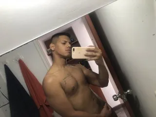 Jhonnbooy's Thumb Image