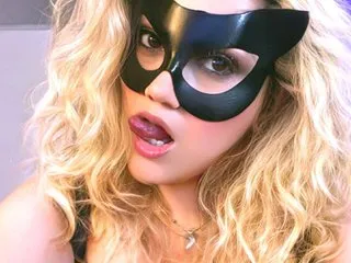 MadelynMilfNextDoor – webcam model profile photo Image 12