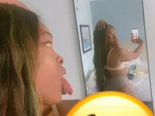 KarismaBanks – webcam model profile photo