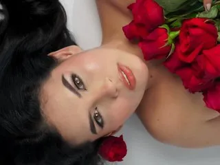 Katyyadamss – webcam model profile photo