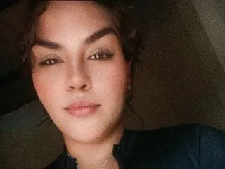 Lathiffa – webcam model profile photo