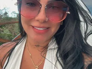 Bustybritishbbw – webcam model profile photo Image 3