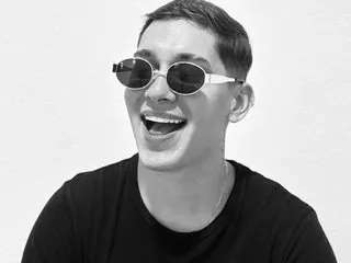 LEEOSTORM – webcam model profile photo
