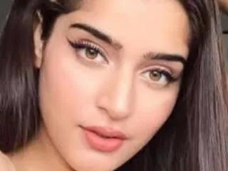 Lovelygunjan's Thumb Image