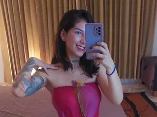 Lucylunas – webcam model profile photo