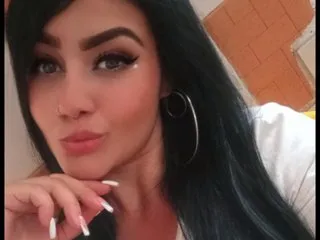 LunaBigtits_77 – webcam model profile photo