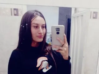 AlexandraVogel – webcam model profile photo Image 2