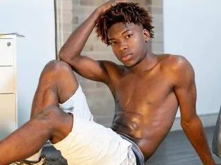 maikolmosntercock – webcam model profile photo