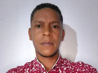 MARCOOMEYER – webcam model profile photo