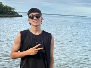 Maxmartinez – webcam model profile photo
