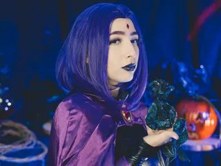 SarahSantacruz – webcam model profile photo Image 17