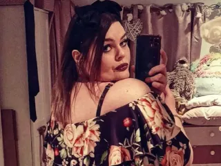 MissBelle25's Thumb Image