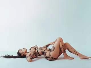 EmmaVamps – webcam model profile photo Image 2