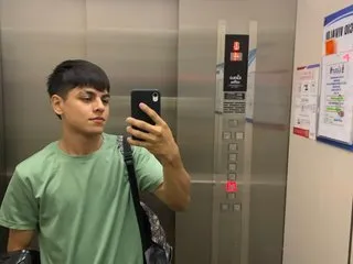 OwenWilsnn18 – webcam model profile photo