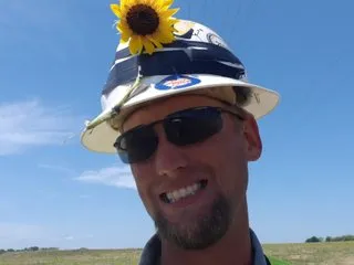 Parteeboi's Thumb Image