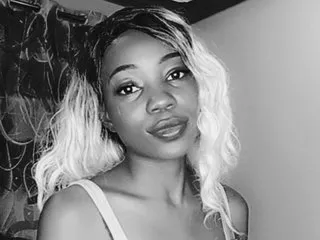 Prettylolah's Thumb Image