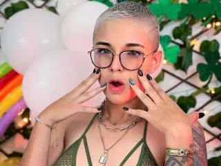 SamBartonn's Thumb Image