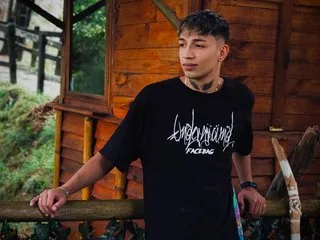 SantiagoCruzz's Thumb Image