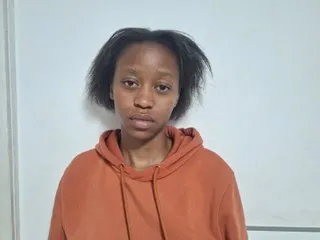 SexyPetitex25 – webcam model profile photo