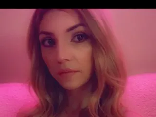 SweetSummerRae's Thumb Image