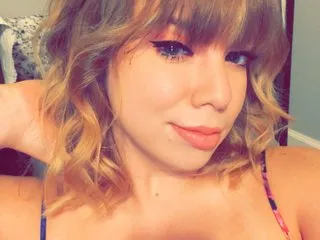 The_blondie's Thumb Image