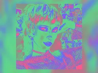 LuciaKing – webcam model profile photo Image 10