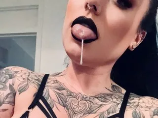 TitsNTatsLilBrat's Thumb Image