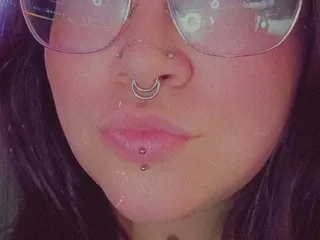 UrFaveLadyLiz's Thumb Image