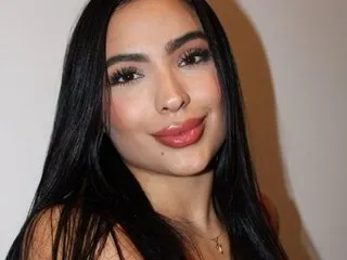 ValeriaNoirr's Thumb Image