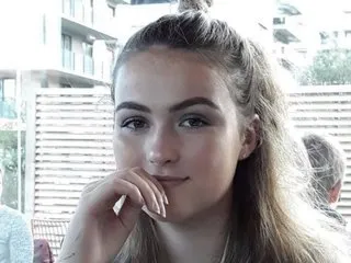 VCamilleX's Thumb Image
