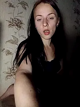 Yasmini – webcam model profile photo Image 18